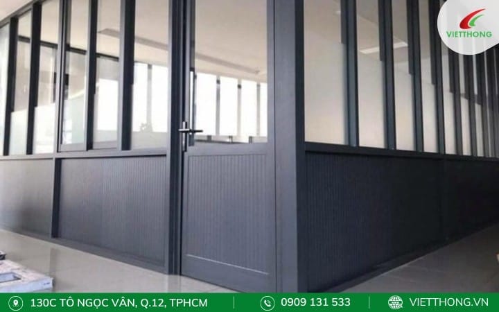 Vách ngăn nhôm kính tinh tế hiện đại hiệu quả cho phòng lạnh Vách ngăn nhôm kính tinh tế hiện đại hiệu quả cho phòng lạnh
