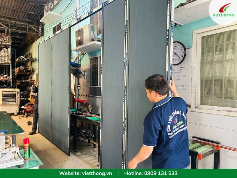 Xưởng sản xuất rèm cách nhiệt Việt Thống